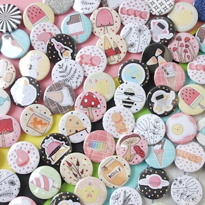 Lucky Dip Mystery Badge Pack - Set of 10,  20, or 30 Button Badges (25mm Size), Blind Bag, Surprise Selection