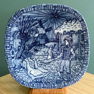 Vtg Julen Rorstrand Christmas Collector Plate 1970 Swedish Blue White 7-3/4&quot; Winter