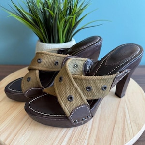 Vintage Womens Harley-Davidson 9 Platform Sandals Open Toe High Heel Olive Green & Brown