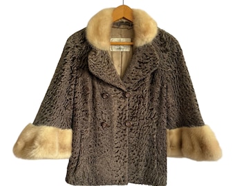 Vtg Womens Small Persian Lamb Fur Coat w Blonde Mink Collar & Cuffs Double Breasted Cocktail