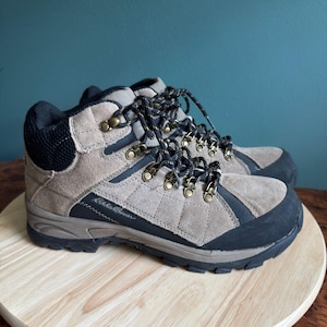 Eddie Bauer Herren-Wanderschuhe Größe 9 Tacama Wildleder Hellbraun Schwarz Memory-Schaum