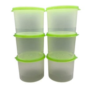 Vintage Tupperware Klare Behälter 250 Grüne Deckel NOS 2-1 / 2 Tassen 6er-Set
