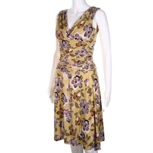 Dress Barn Dress Women SIze 4 Sleeveless Floral Multi Colored  Yellow Purple