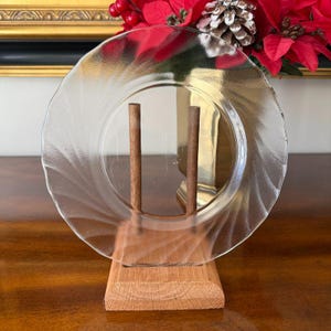 4 Vintage Arcoroc Clearbrook Glass 8&quot; Plates Frosted Swirl