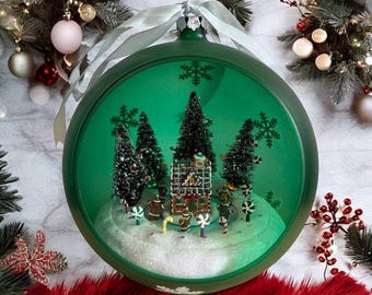 2007 Mr. Christmas Large Animated/music/lights Green Christmas