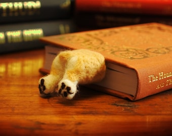 Corgi Butt Dog Bookmark - Needle felted Paperclip Bookmark - Unique Dog Lovers Gift - Best Holiday Gift