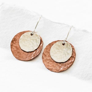 Mixed metal rounds earrings, two toned metal earrings, Layered metal jewelry, Silver and Copper Earrings