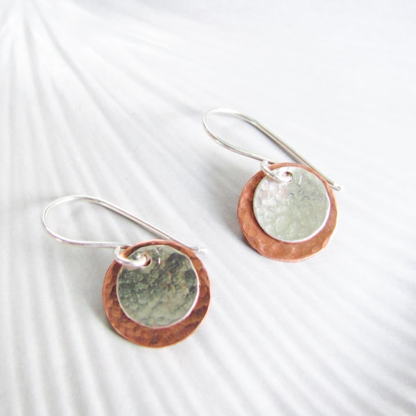 Hammered mixed metal earrings, small copper silver earrings, copper circle dangle earrings, hammered silver earrings, two tone earrings