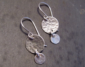 Small silver earrings, silver circle earrings, dainty silver earrings, silver dangle earrings, hammered silver, womens earrings