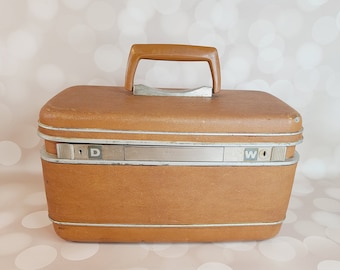 Vintage Train Case