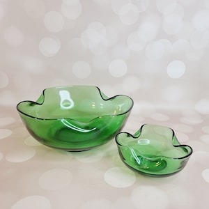 Vintage Mid Century Chip and Dip Bowl