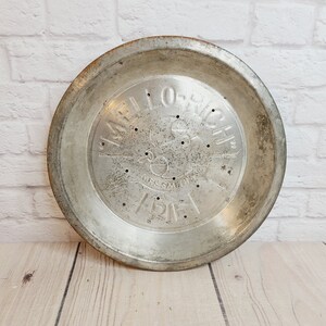 Vintage Pie Pan, Mello-Rich