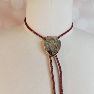 vintage arrowhead bolo tie, southwest style, desert vibe