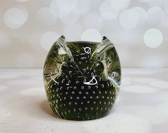 Vintage Pilgrim Art Glass Owl Paperweight