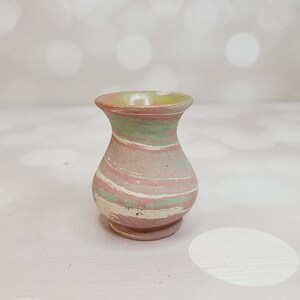 Vintage Silver Springs Mission Swirl Vase