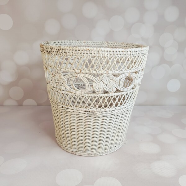 Vintage Trash Can - Etsy