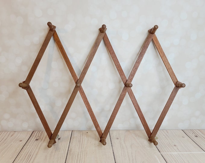 Vintage Accordion Peg Rack Etsy