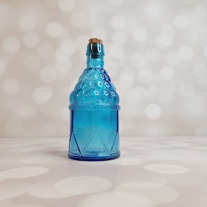 Vintage McGiver's American Army Bitters Bottle, Wheaton