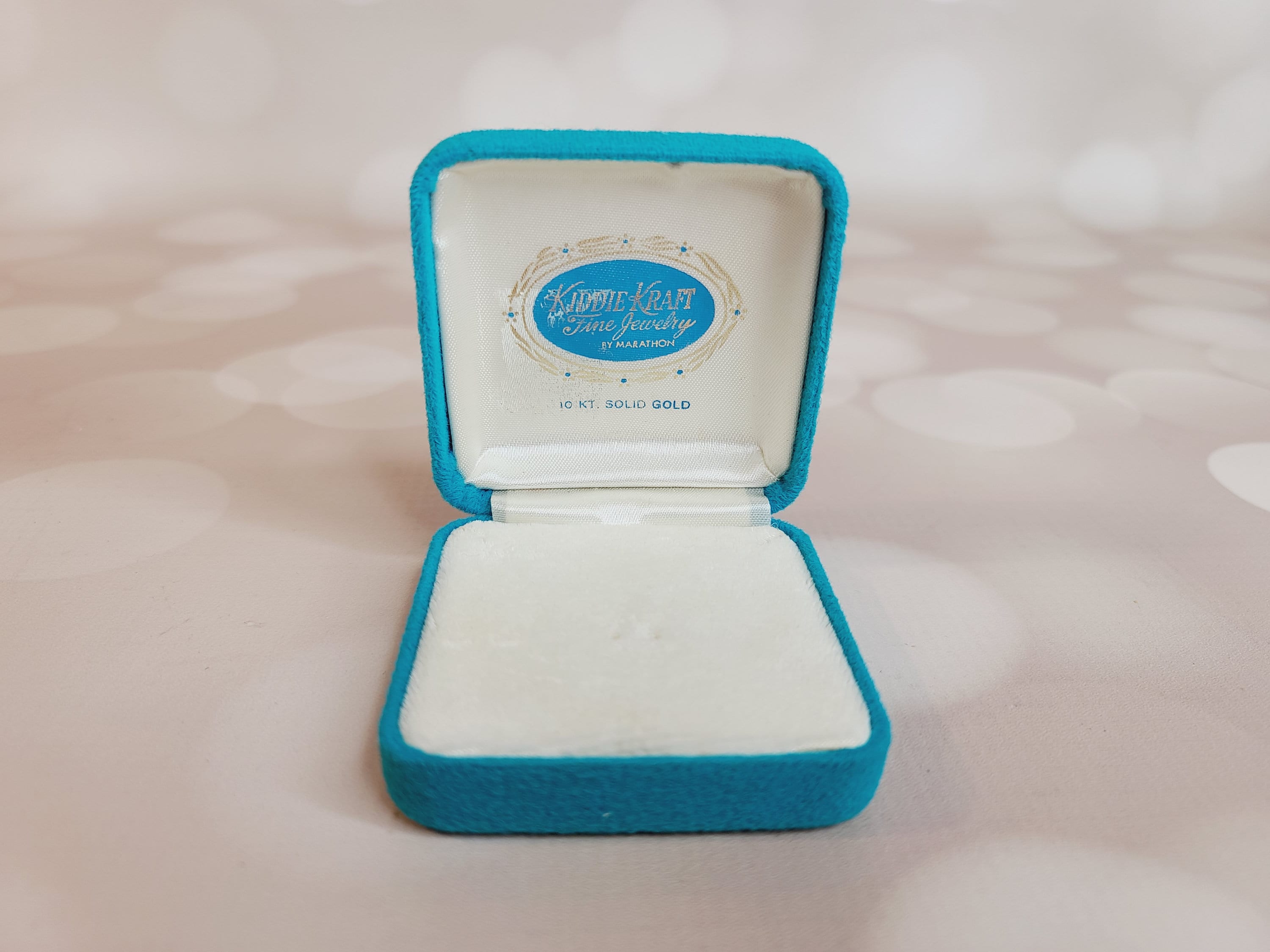 Kiddie Kraft Vintage Jewelry UK