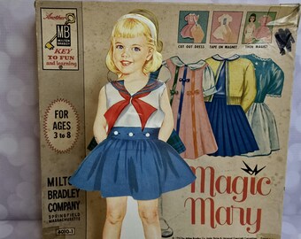 Majestic - こどもさま Vintage Magic Mary Magnetic Paper Doll, 1962 - Etsy