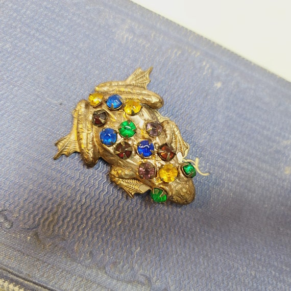 Vintage Jeweled Frog Brooch - image 8