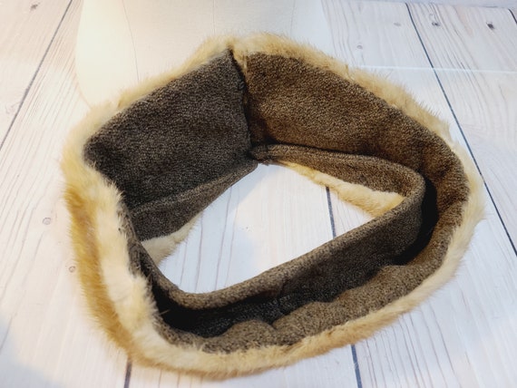 Vintage Fur Collar, Mid Century Style - image 5