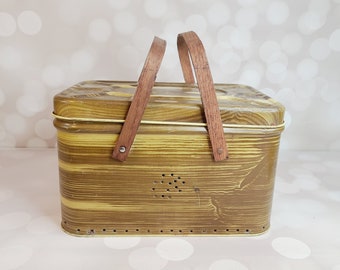 Cesta de picnic vintage de metal y madera sintética con asas de madera