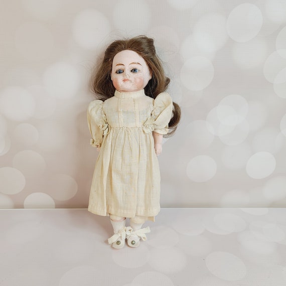 PETITE POUPÉE ANCIENNE Microbe Bella EUR 10,00 - PicClick FR