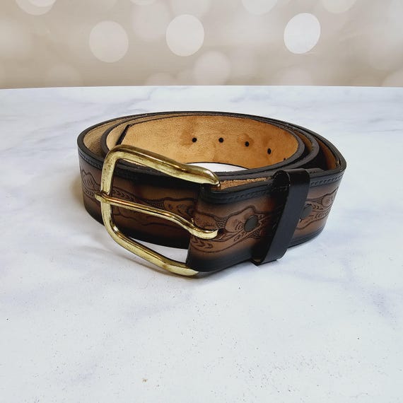 Vintage Embossed Leather Belt with Gold Buckle Vintage WCM NEW YORK Leather Belt Women main image 2