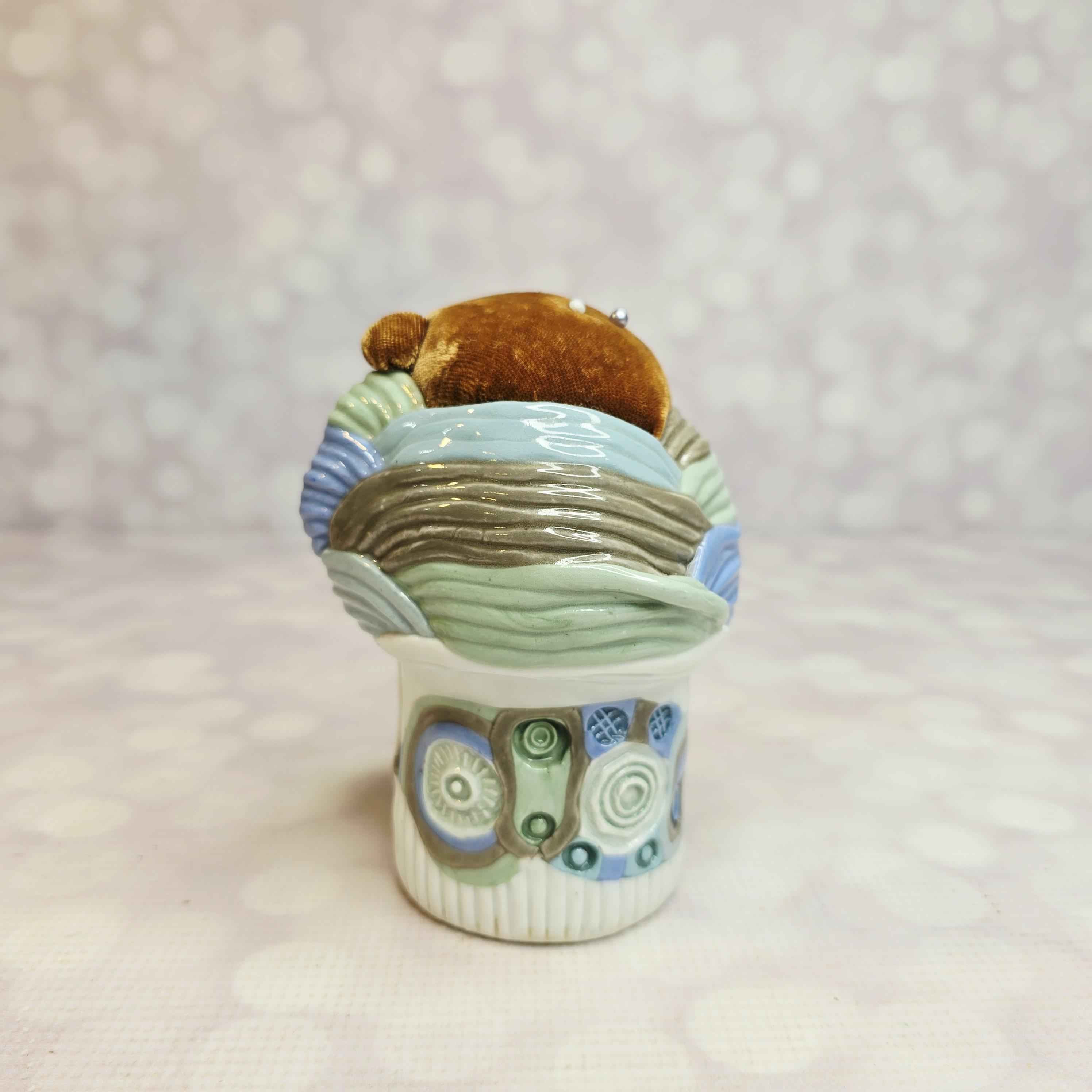 Vintage Mid Century Carolyn Leung Pottery Pin Cushion