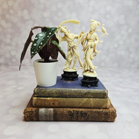Vintage Norleans Faux Bone Asian Statues, Set of 2 - Etsy