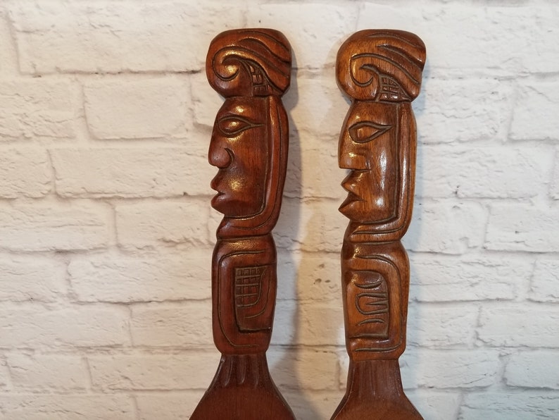 Vintage Carved Wood Fork and Spoon Serving Utensils Salad Server Set