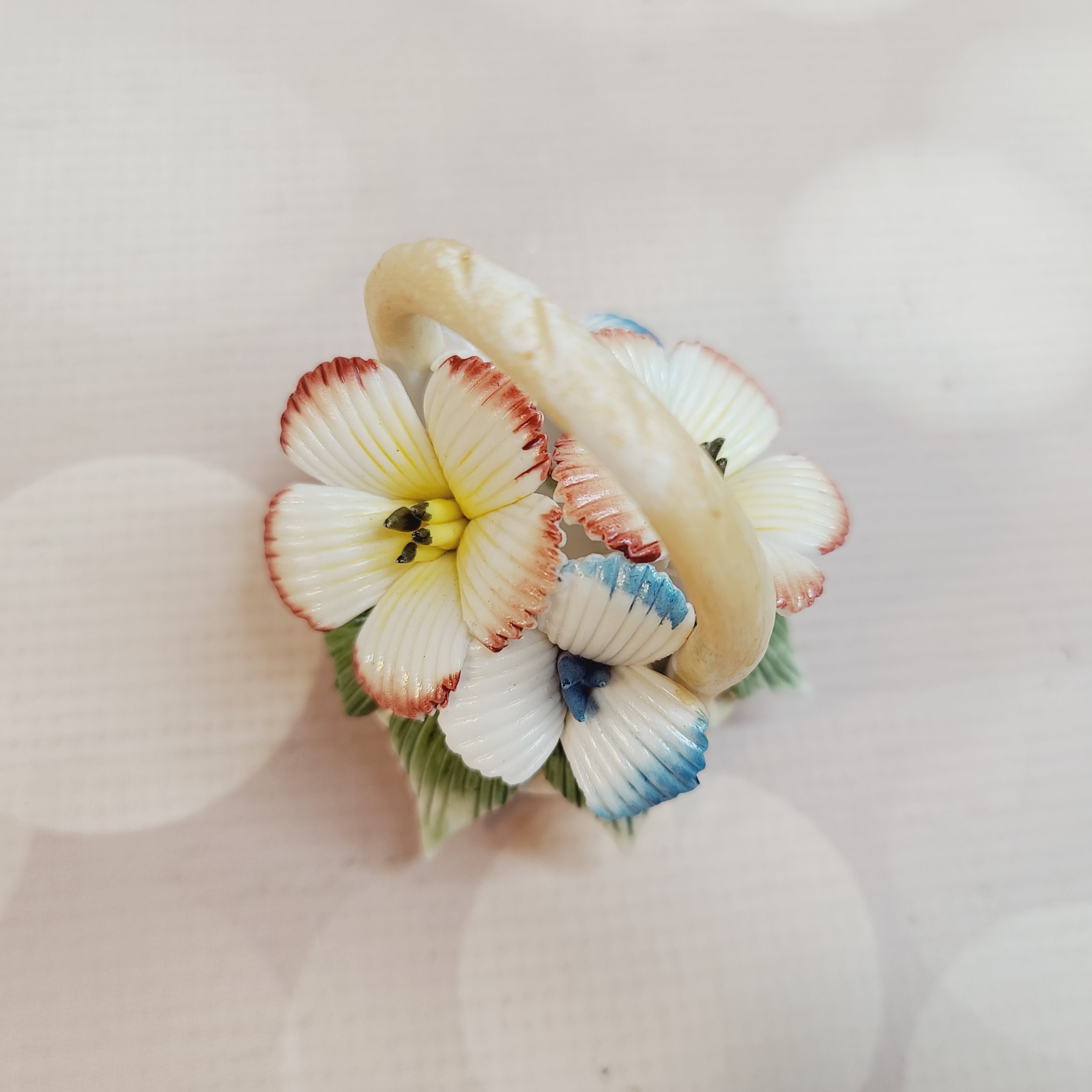 ヴィンテージ陶器フラワーバスケット - Etsy 日本