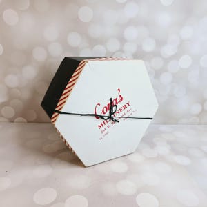Caja para sombreros hexagonal vintage