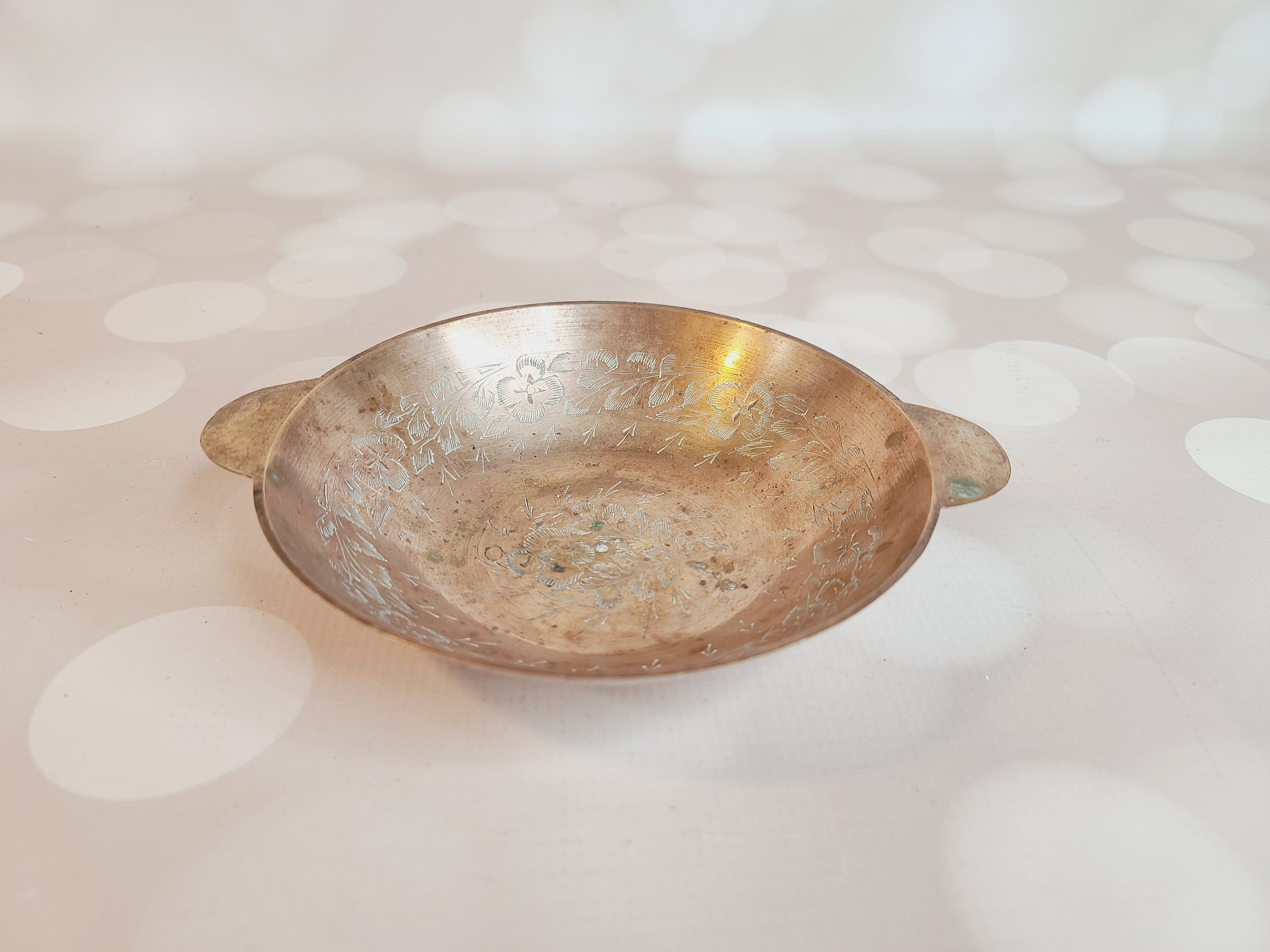 真鍮製 透かし彫り 飾り皿 ボウル インド製/中古 ヴィンテージ真鍮ボウル - Etsy 日本