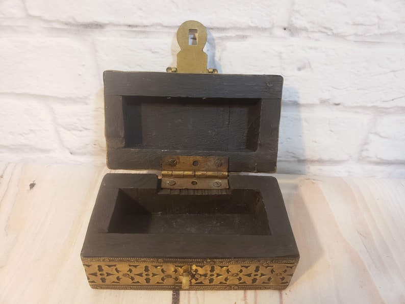 Vintage Treasure Chest Trinket Box