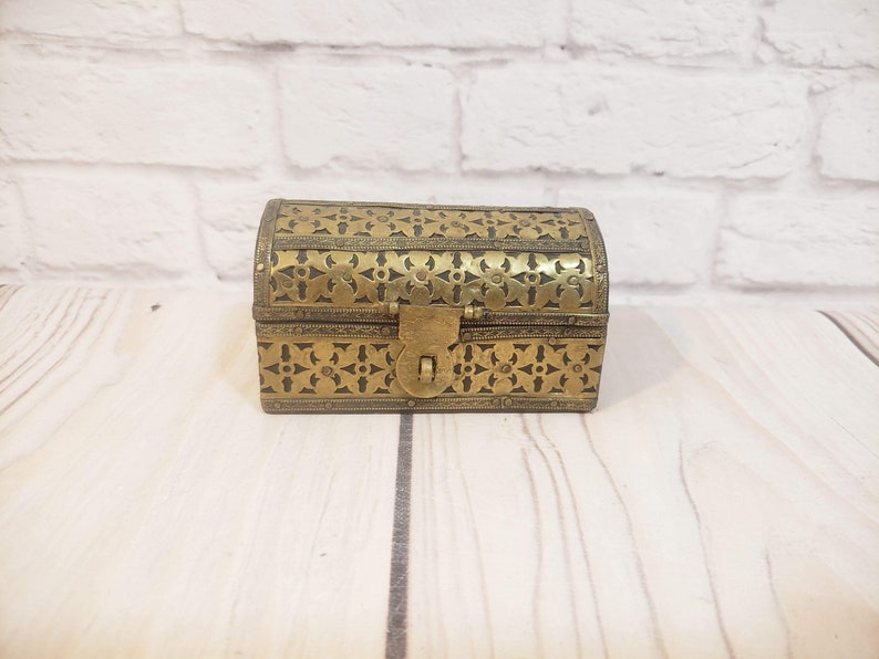 Vintage Treasure Chest Trinket Box