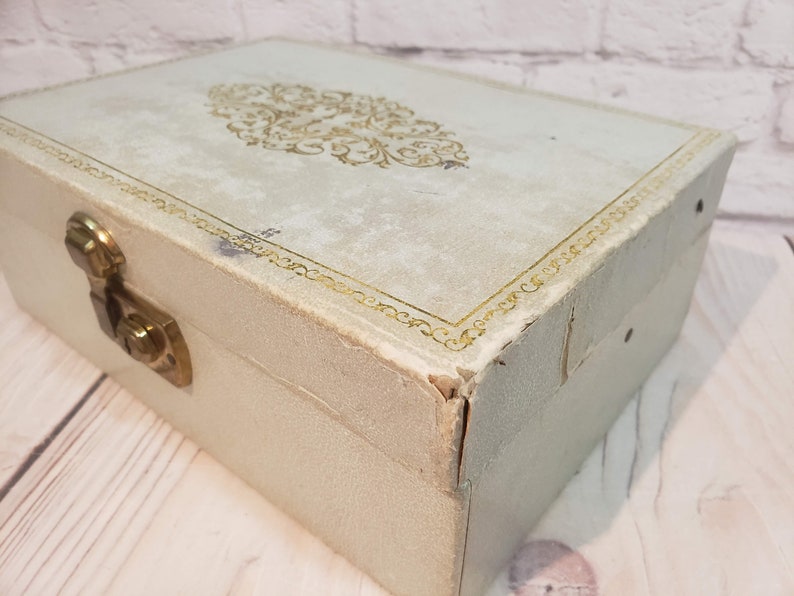 Vintage Blue Jewelry Box