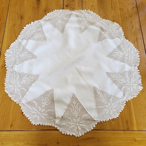Antique Table Scarf
