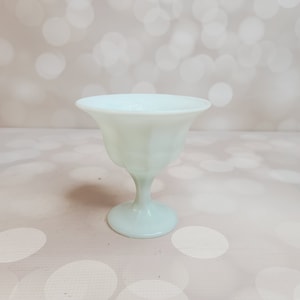 Vintage Fenton Strawberry Custard Glass Compote