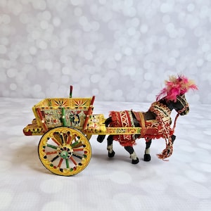 Vintage Ferrara Pappmaché-Pferd und Wagen