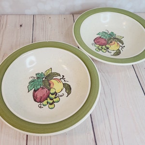 Vintage Metlox Fruit Serving Bowl, Set of 2
