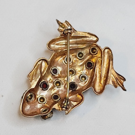 Vintage Jeweled Frog Brooch - image 3