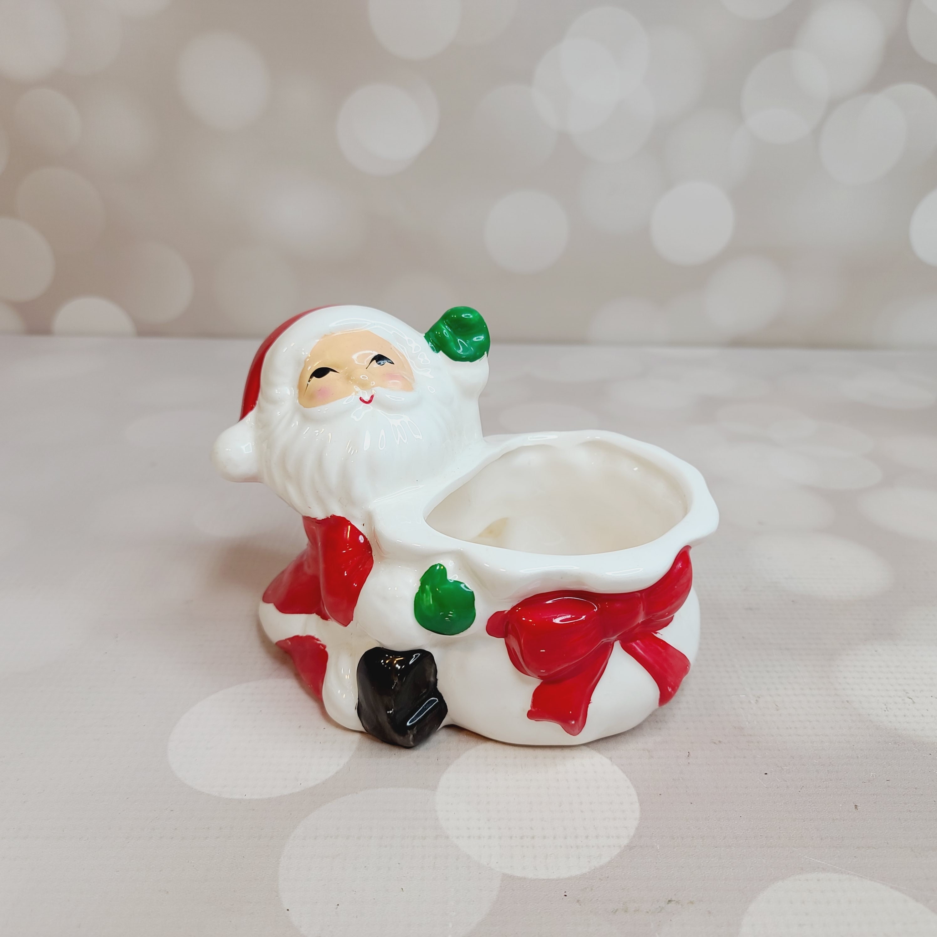 レア！　ヴィンテージ レフトン サンタ&トナカイ クリスマス 蓋付きキャンディ皿 ヴィンテージサンタの袋入りキャンディ皿 - Etsy 日本