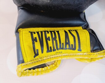 Vintage Everlast Boxing Gloves, Pair - Etsy Vintage Everlast Boxing Gloves, Pair - Etsy