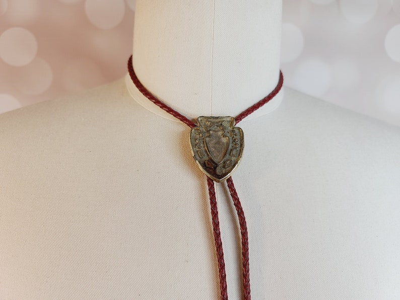 vintage arrowhead bolo tie, southwest style, desert vibe