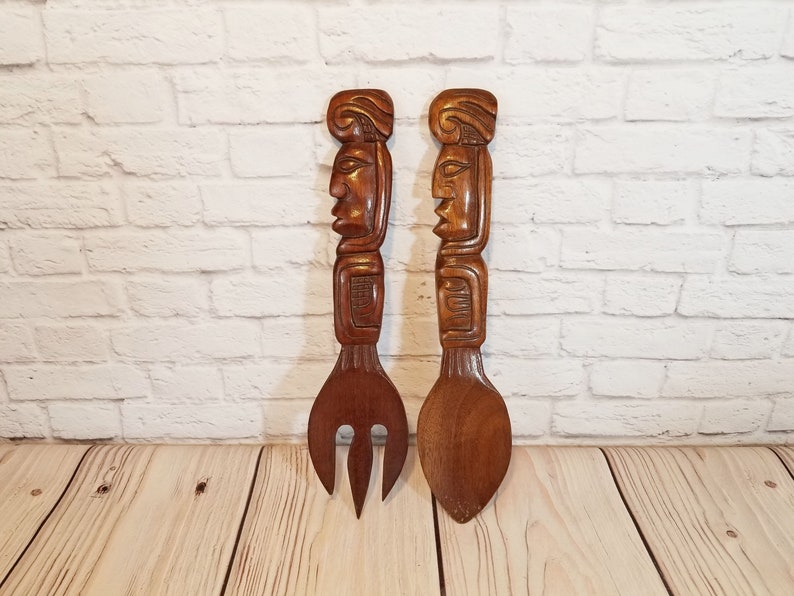 Vintage Carved Wood Fork and Spoon Serving Utensils Salad Server Set