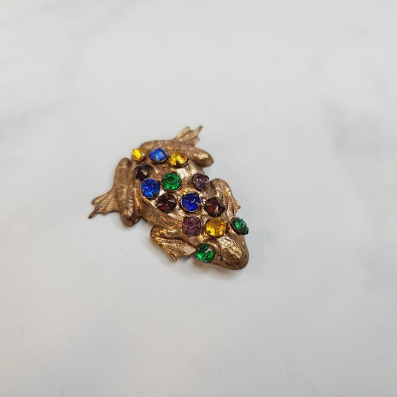 Vintage Jeweled Frog Brooch - image 1