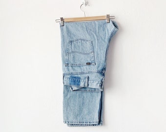 Vintage 90s Lee Mid Rise Light Wash Baggy Jeans