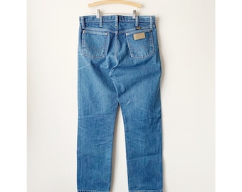 Vintage 90s Wrangler Men's Straight Leg Jeans W33